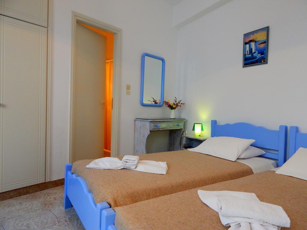 Evgenia Rooms And Apartments Folégandros Стая снимка