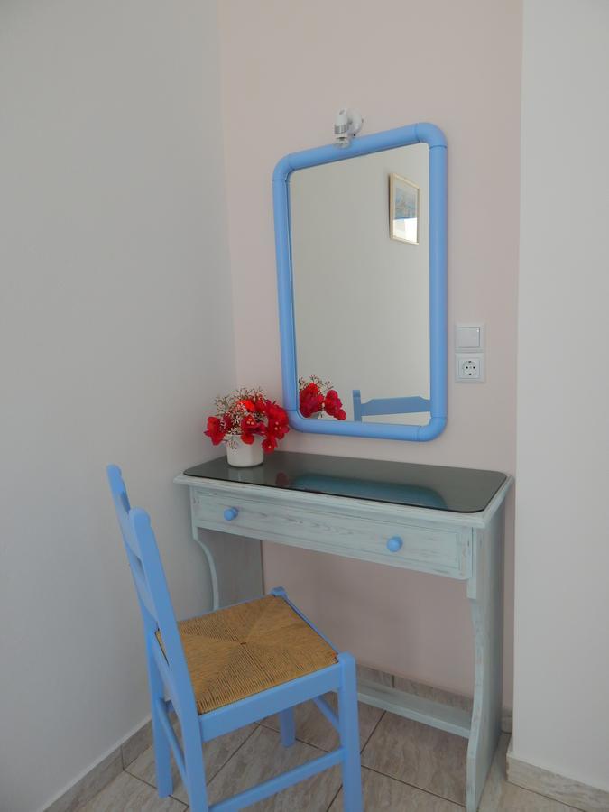 Evgenia Rooms And Apartments Folégandros Стая снимка