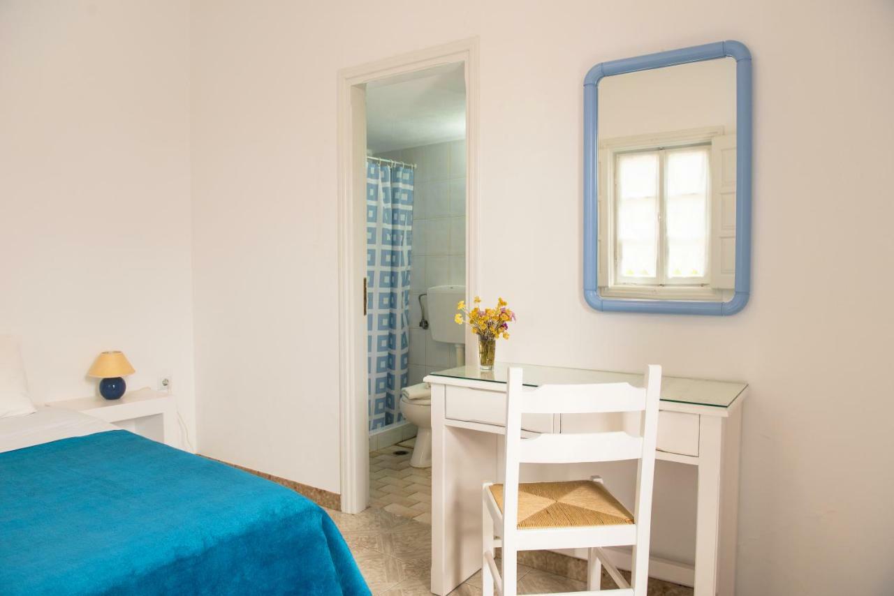 Evgenia Rooms And Apartments Folégandros Стая снимка